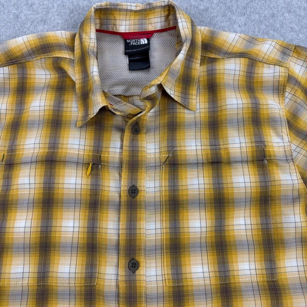 The North Face Shirt Mens Medium Yellow Plaid Short Sleeve Hiking Outdoor Camp